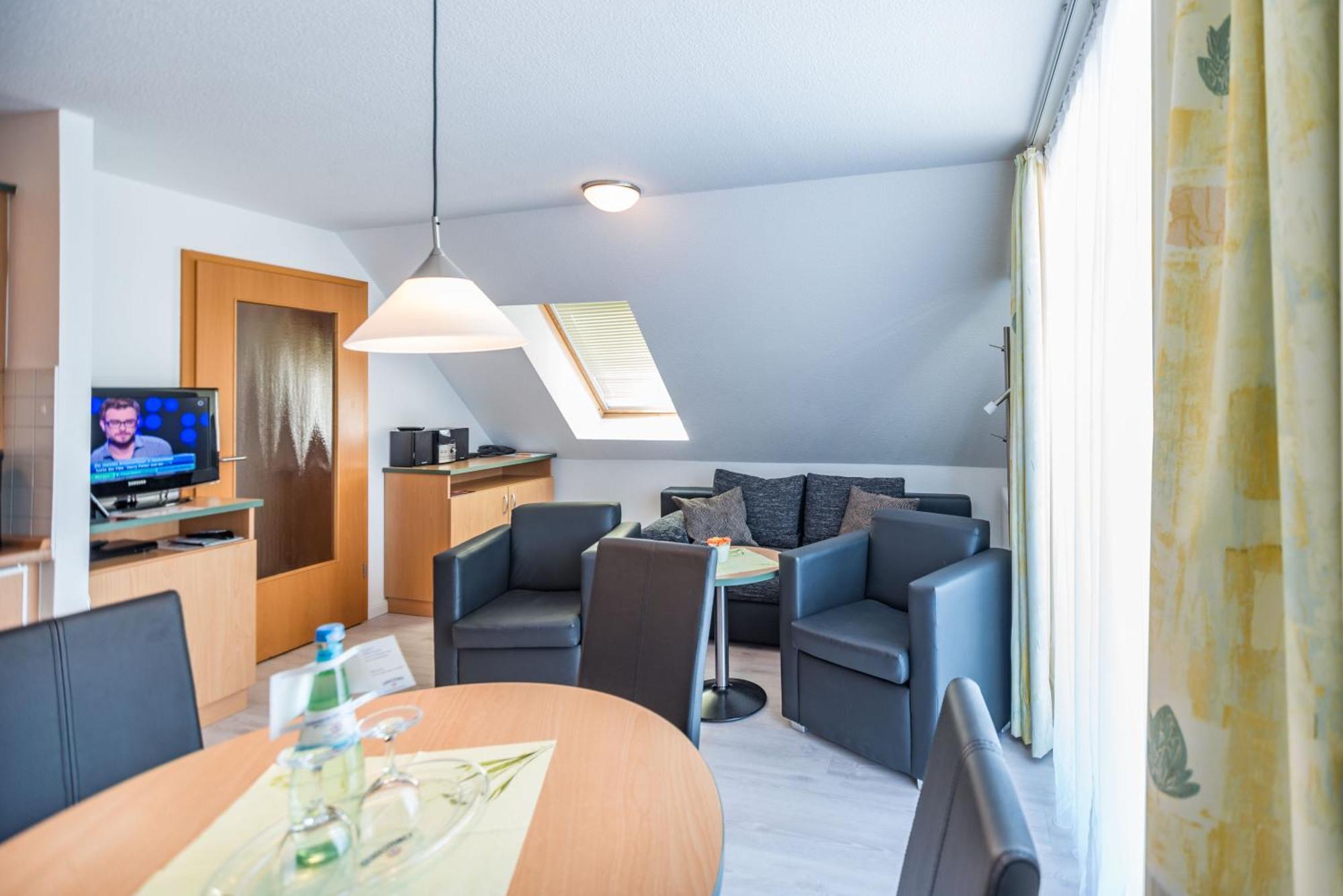 Am Weststrand Apartmenthaus Waldeck Ostseebad Kühlungsborn Esterno foto