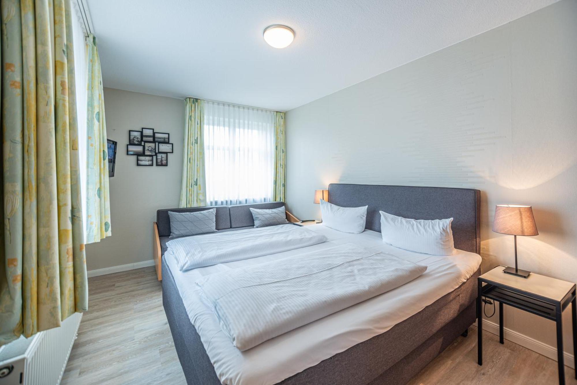 Am Weststrand Apartmenthaus Waldeck Ostseebad Kühlungsborn Esterno foto