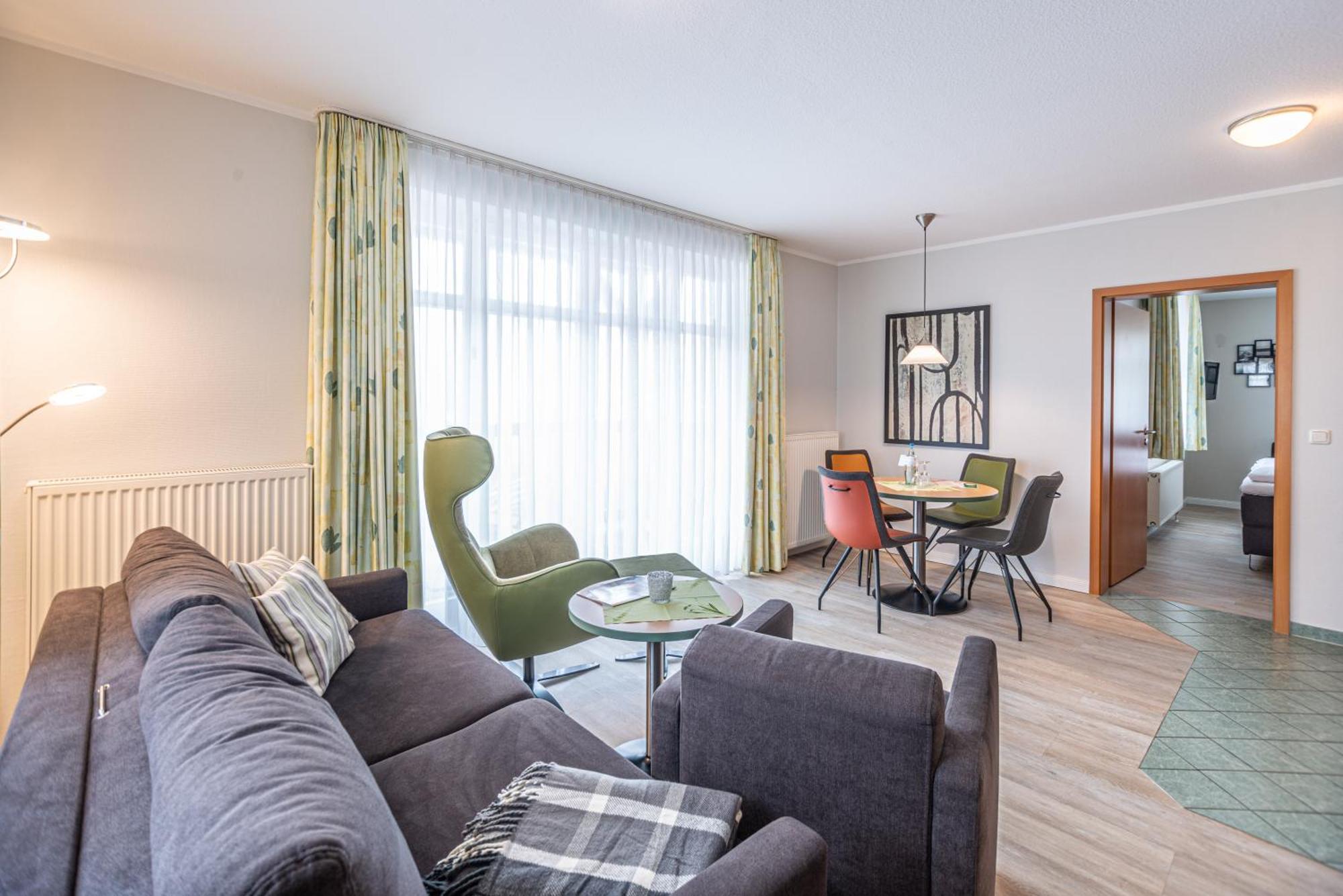 Am Weststrand Apartmenthaus Waldeck Ostseebad Kühlungsborn Esterno foto