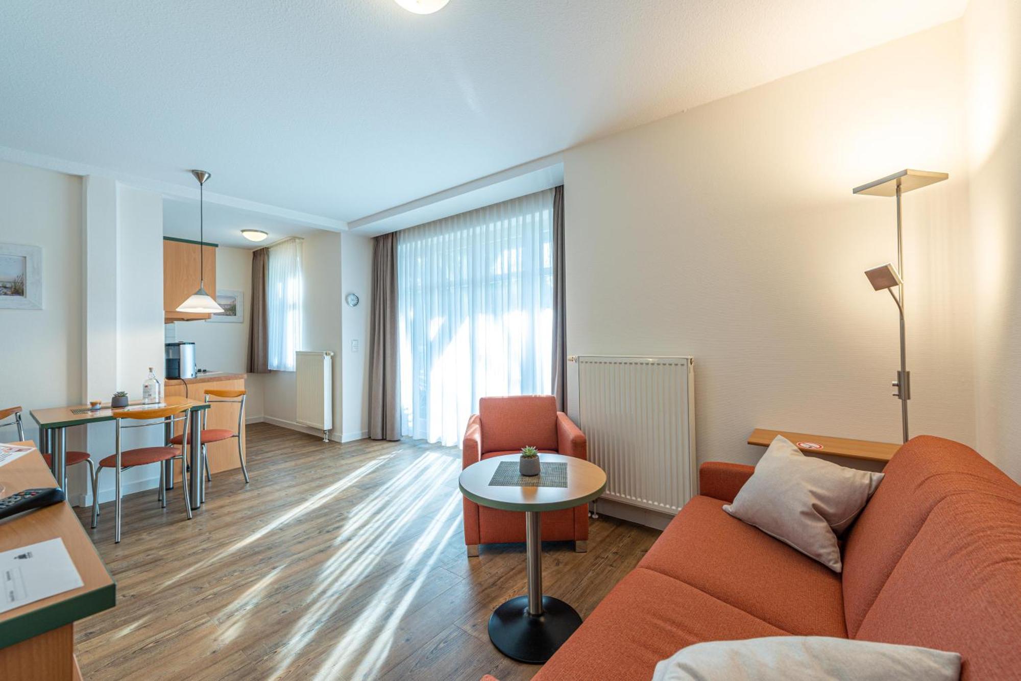 Am Weststrand Apartmenthaus Waldeck Ostseebad Kühlungsborn Esterno foto