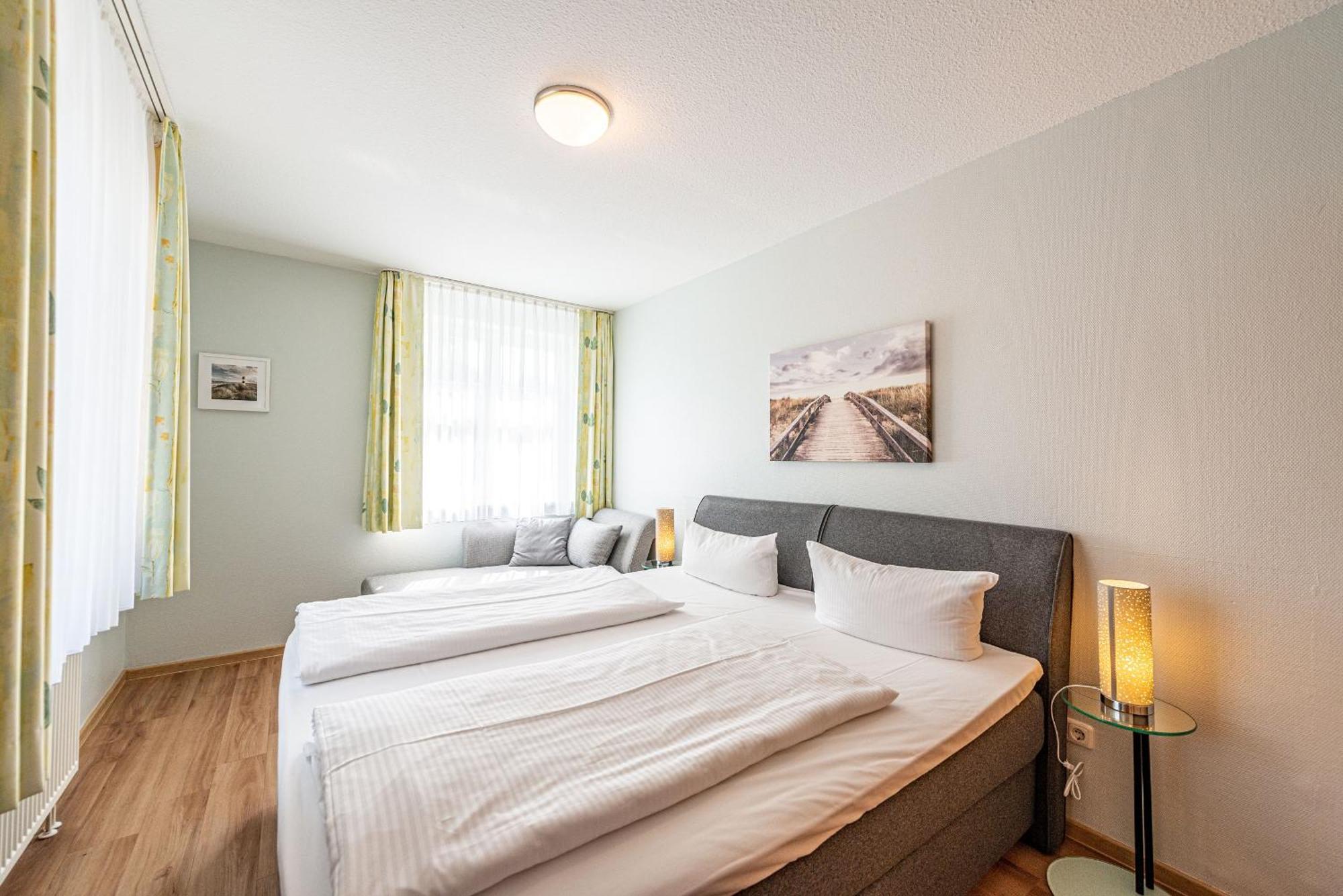 Am Weststrand Apartmenthaus Waldeck Ostseebad Kühlungsborn Esterno foto