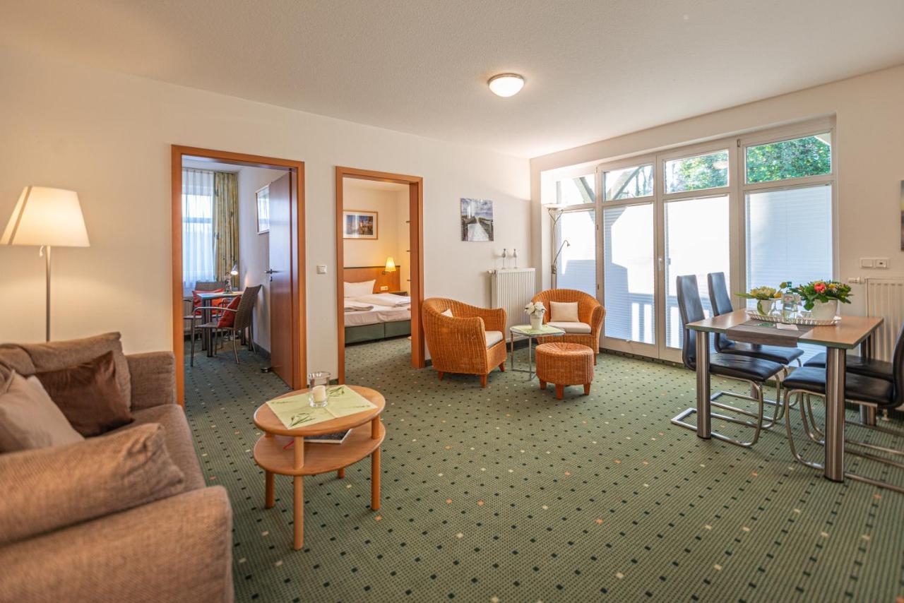 Am Weststrand Apartmenthaus Waldeck Ostseebad Kühlungsborn Esterno foto
